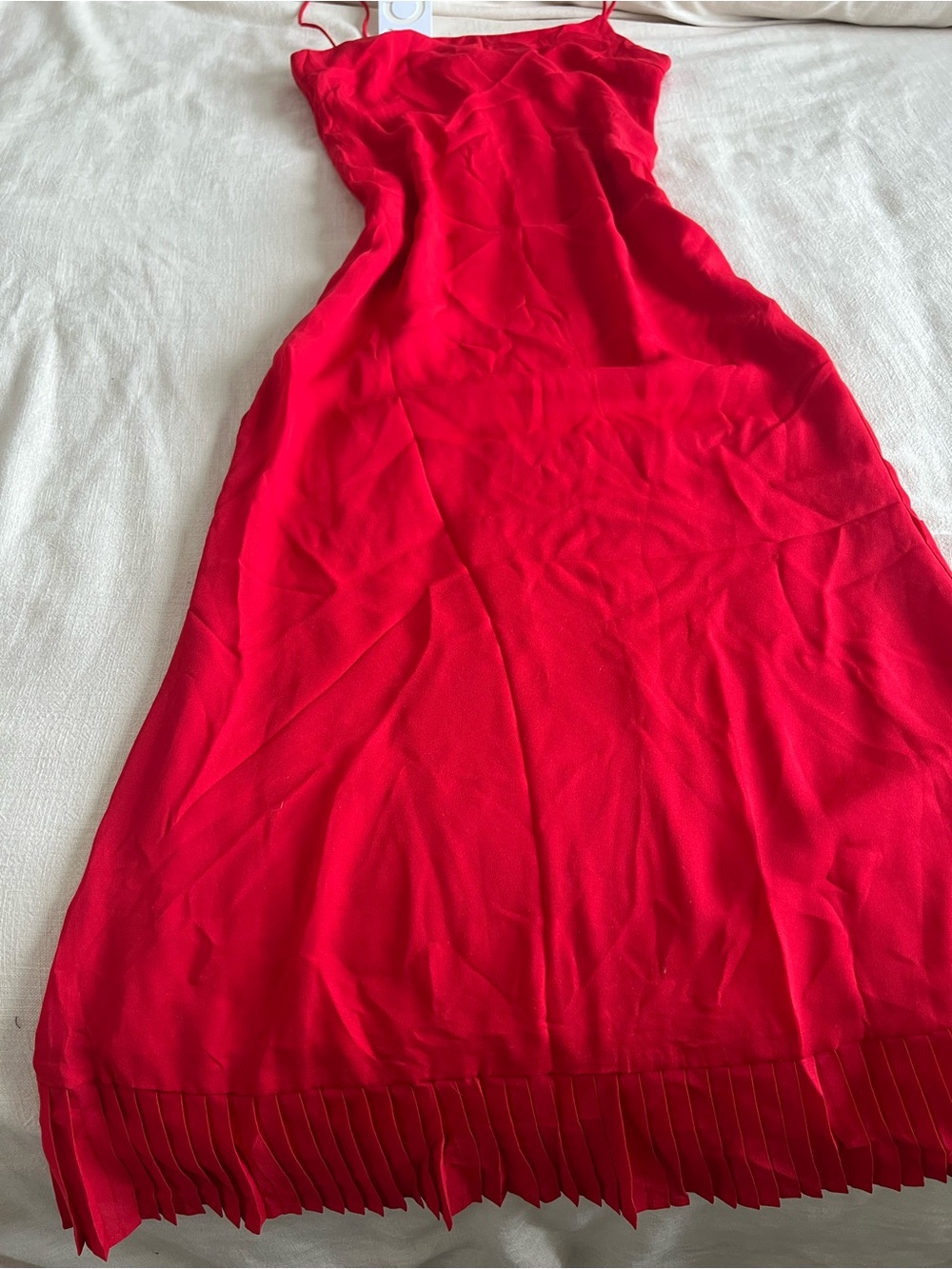 COMMENSE Red Pleated Hem Maxi Dress - Picture 4 of 7